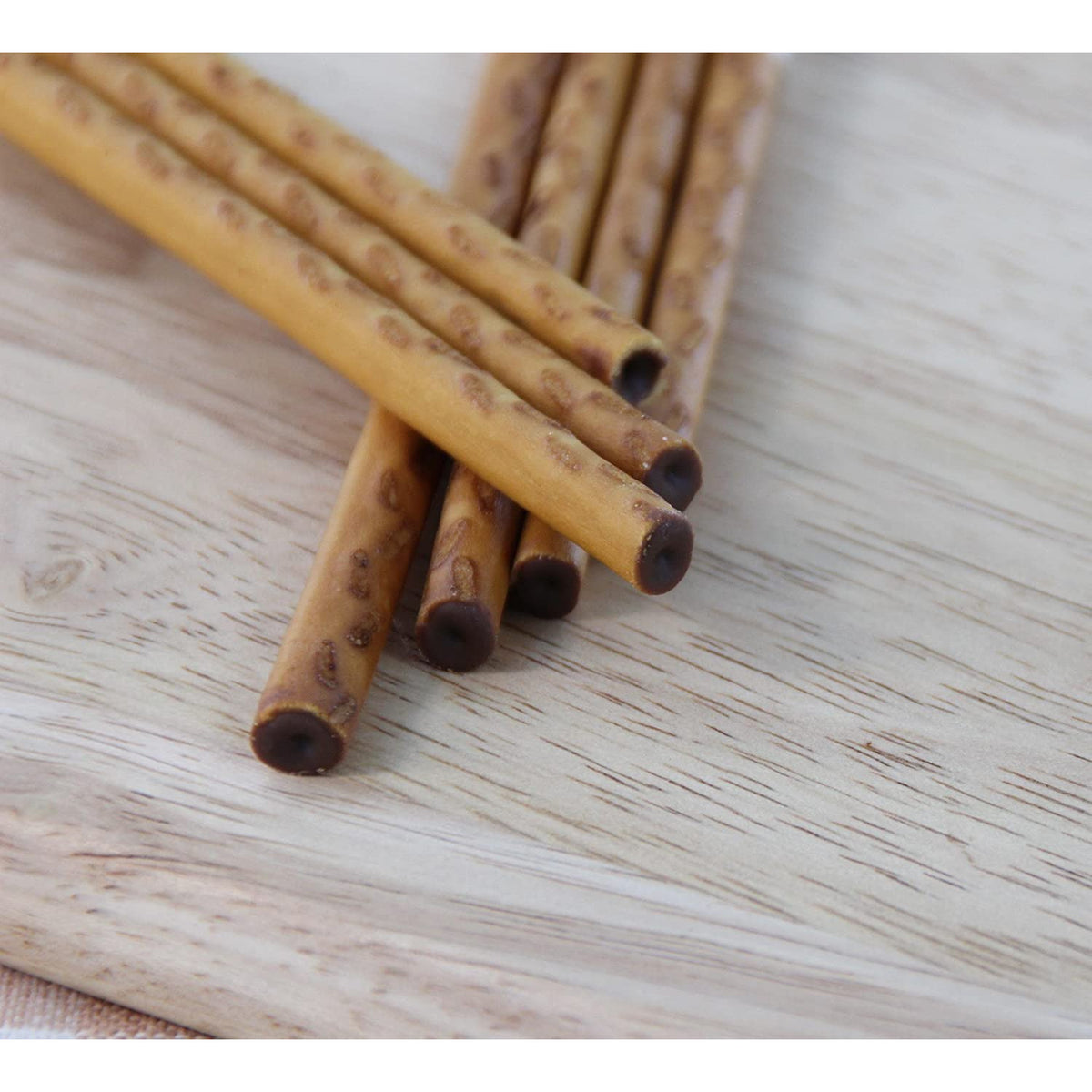 Lotte Toppo milk chocolate cookie sticks 72g